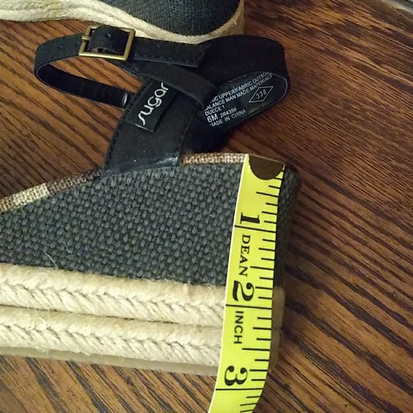 1 left Multi-colored burlap wedge espadrille - Picture 5 of 8